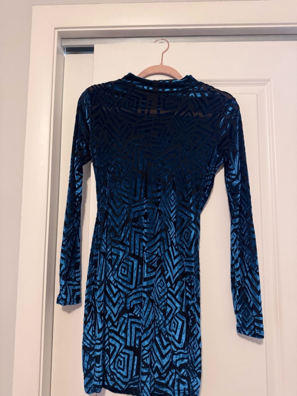 Fashion Nova Teal Blue Velvet Long-Sleeve Bodycon Dress
